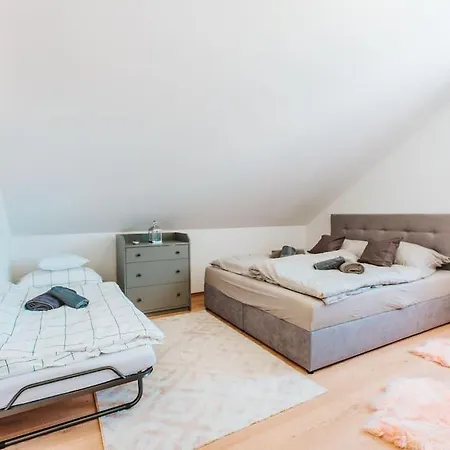 Sightseeing Apartman 1. Apartment *